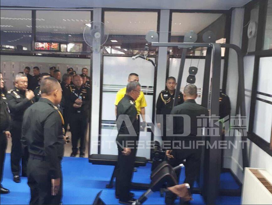 久久人人爽人人爽人人片